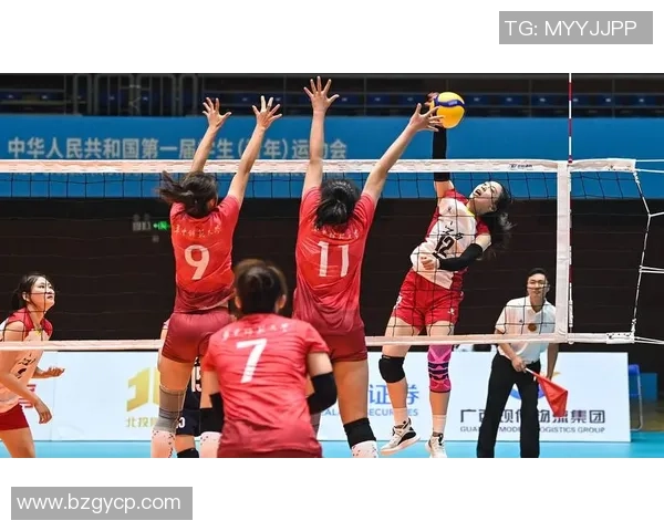 深圳排球队的奋斗之路:世锦赛上的荣耀与突破探索 深圳排球队的奋斗之路:世锦赛上的荣耀与突破探索